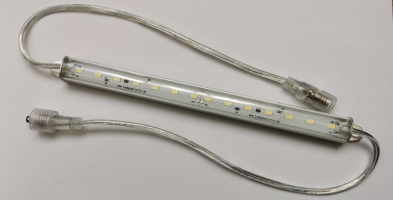 Bild 1 von 6 Watt LED Leiste für Aquarium 20cm für das IKEA Kallax Regal  / () 6 Watt LED Leiste für Kallax Aquarium 20cm