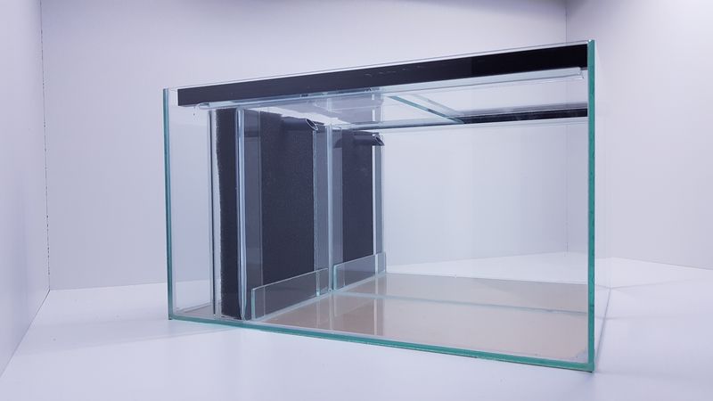 Bild 1 von Aquarium20-HMF/2  komplett mit Filter und Abdeckscheiben für das IKEA Kallax Regal