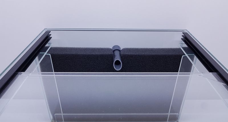 Bild 1 von Kallax22HMF  Aquarium komplett mit Filter und Abdeckscheiben