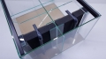 Bild 3 von Aquarium20-HMF/2  komplett mit Filter und Abdeckscheiben für das IKEA Kallax Regal  / () Zwei Kreisläuf - Schwarze Trennscheibe